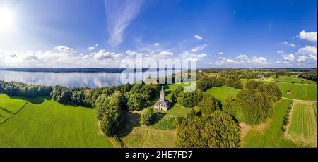 Bismarck Tower presso il lago Starnberg, Baviera, Germania Foto Stock