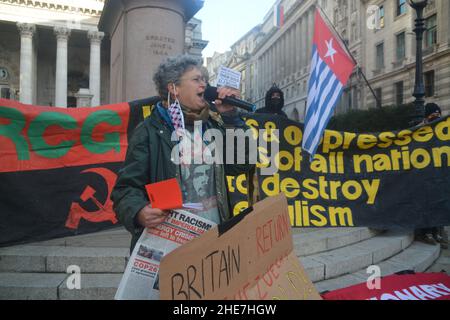 I manifestanti vennero alla banca d'inghilterra chiedendo il ritorno dei depositi d'oro, nonostante le sentenze della corte. Foto Stock