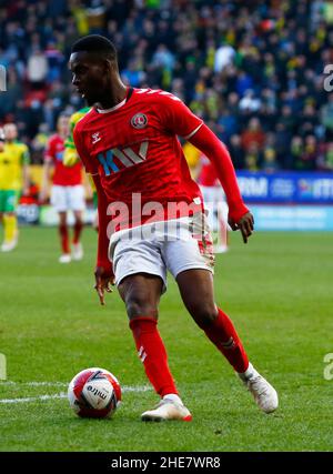 Londra, Regno Unito. 09th Jan 2022. LONDRA, Regno Unito, GENNAIO 09: Jonathan Leko di Charlton Athletic (in prestito da Birmingham City) durante la fa Cup Third Round propriamente detto tra Charlton Atheltic vs Norwich City al ValleyStadium, Londra il 09th gennaio 2022 credito: Action Foto Sport/Alamy Live News Foto Stock