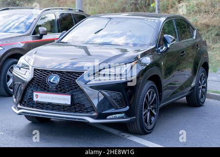 Galati, Romania - 15 settembre 2021: 2021 Lexus NX 300h Foto Stock