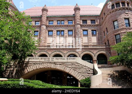 American Museum of Natural History, West 77th Street Facade, New York, NY, USA Foto Stock