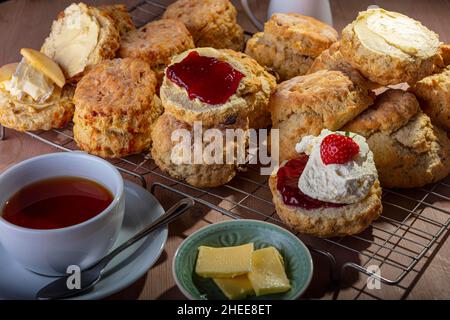 Focaccine e snack alla fragola Foto Stock