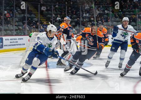 Navetta Abbotsford Canucks dell'Edmonton Oilers Farm Team, The Bakersfield Condors, domenica 9 gennaio 2022 presso l'Abbotsford Centre Foto Stock