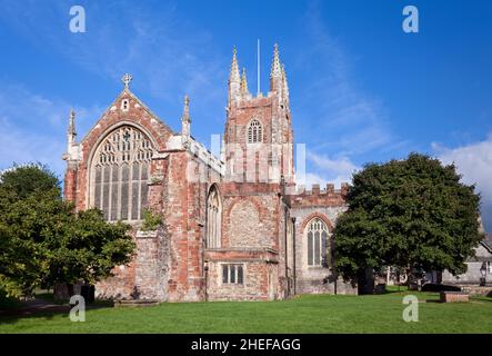 La chiesa parrocchiale di St. Mary di 15th secolo a Totnes, South Hams, Devon, Inghilterra, Regno Unito Foto Stock