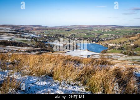 Leeming Reservoir, Near Oxenhope, Bradford, West Yorkshire, England, UK. Foto Stock
