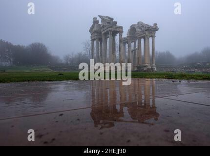 antica città di afrodisia in una giornata piovosa Foto Stock