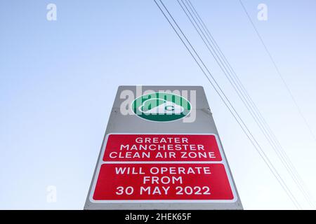 Greater Manchester Clean Air zone. Bury New Road, Manchester 2022. Foto Stock