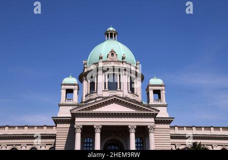 parlamento serbo a Belgrado, Serbia. Belgrado è la più grande città dell'Europa sudorientale. Foto Stock