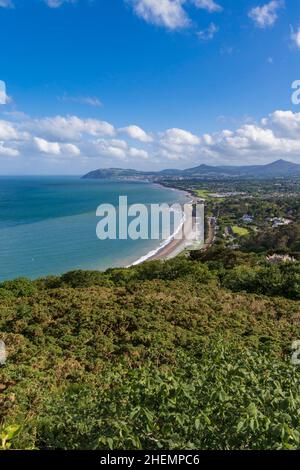 Una vista da Killiney Hill sulla baia di Dublino, Irlanda Foto Stock