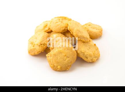 Biscotti al burro su sfondo bianco Foto Stock