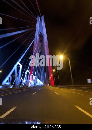 Kocaeli, Turchia - 17 maggio 2021: Yavuz Sultan Selim Bridge di notte a Istanbul Turchia. Foto editoriale in Turchia. Foto Stock