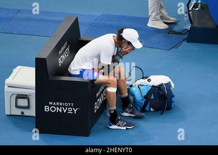Sydney, Australia, 12 gennaio 2022. Jordan Thompson of Australia emotivo tra le partite durante la Sydney Classic Tennis Match tra Jordan Thompson of Australia e Reilly Opelka of USA alla Ken Rosewall Arena il 12 gennaio 2022 a Sydney, Australia. Credit: Steven Markham/Speed Media/Alamy Live News Foto Stock