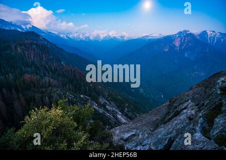 moro rock in serata nel parco nazionale sequoia, california, stati uniti. Foto Stock