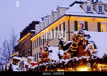 Decorazione di Natale su una bancarella del mercato di Natale, Germania Foto Stock