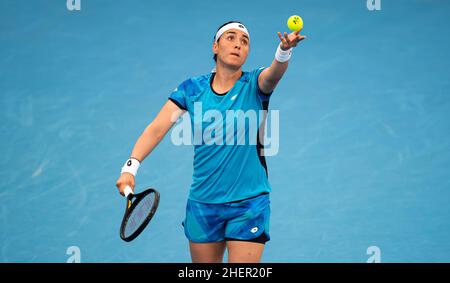 Sydney, Australia - 12 gennaio 2022, Ons Jabeur di Tunisia in azione contro Petra Kvitova della Repubblica Ceca durante il secondo round del torneo di tennis 2022 Sydney Tennis Classic, WTA 500 il 12 gennaio 2022 presso il NSW Tennis Center di Sydney, Australia - Foto: Rob Prange/DPPI/LiveMedia Foto Stock