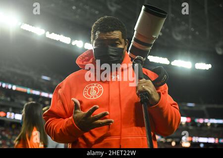 Full Image 360 il fotografo Jevone Moore pone durante la partita del Las Vegas Bowl tra i Sun Devils dell'Arizona state e i distintivi del Wisconsin, giovedì Foto Stock