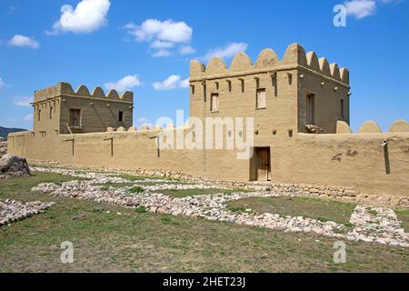 Ricostruzione del muro di mattoni di fango della città, Hattusha, antica capitale degli Hittiti, Turchia, Hattusha, Turchia Foto Stock