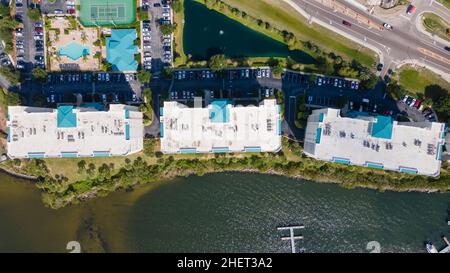 Vista aerea di Cape Canaveral. Lancio del razzo SpaceX Falcon 9. Kennedy Space Center LC-39A. Foto Stock