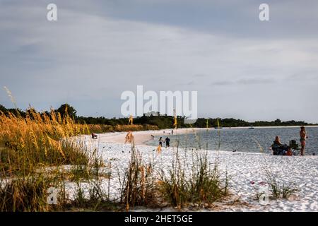 Centro di Fort Myers. Ft. Myers, è la sede della contea e il centro commerciale di Lee County, Florida, Stati Uniti Foto Stock