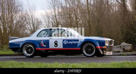 1975 Jaguar in livrea da corsa Leyland Foto Stock