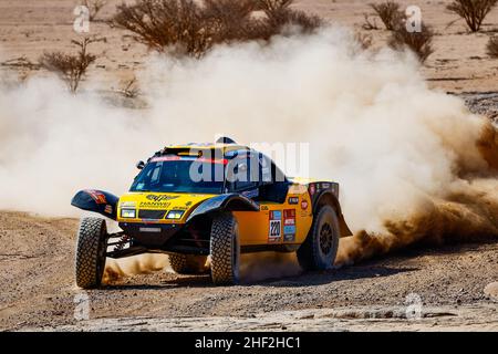 220 Han Wei (chn), ma li (chn), Hanwei Motorsport Team, SMG HW2021, Auto FIA T1/T2, Azione durante la tappa 11 del Dakar Rally 2022 intorno a Bisha, il 13th 2022 gennaio a Bisha, Arabia Saudita - Foto Frédéric le Floch / DPPI Foto Stock