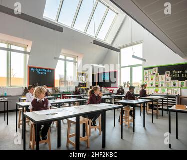 Classe. Brentwood Prep School, Brentwood, Regno Unito. Architetto: Cottrell + Vermeulen Architecture Ltd, 2022. Foto Stock