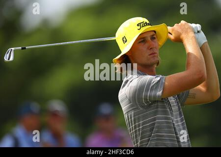 Brisbane, Australia. 14th Jan 2022. Louis Dobbelaar colpisce la palla Credit: News Images /Alamy Live News Foto Stock