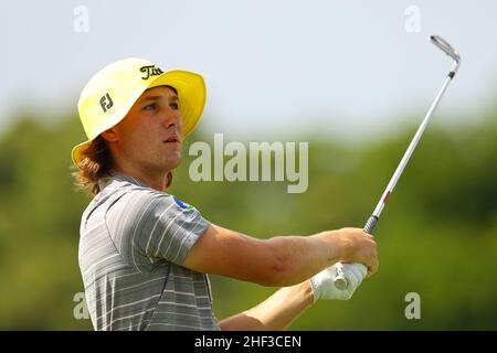 Brisbane, Australia. 14th Jan 2022. Louis Dobbelaar guarda su Credit: News Images /Alamy Live News Foto Stock