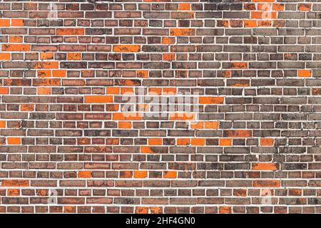 Vecchio muro in muratura in una fabbrica precedente Foto Stock