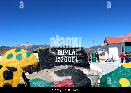 Passo di Bumla, alta quota confine con la Cina Inadia, la linea di controllo reale, un luogo turistico vicino tawang in Arunachal Prodesh Foto Stock