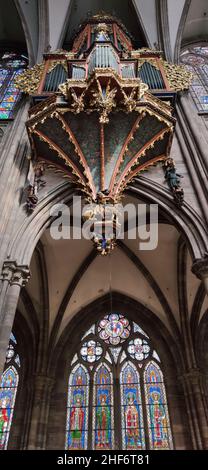 Organo nella Cattedrale di Strasburgo, Strasburgo, Alsazia, Francia Foto Stock