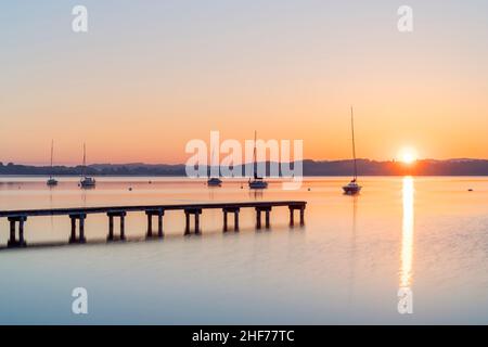 Mattina ad Ammersee, Schondorf am Ammersee, Fünfseenland, alta Baviera, Baviera, Germania meridionale, Germania, Europa Foto Stock