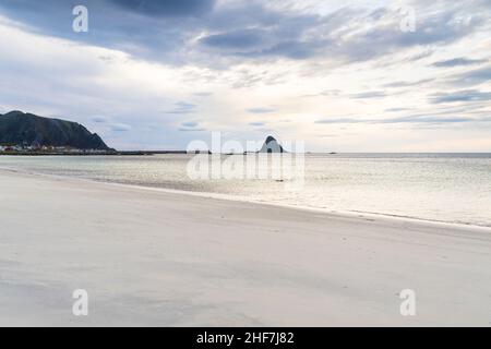 Norvegia, Vesterålen, Andøya, paesaggio costiero vicino a Bleik Foto Stock