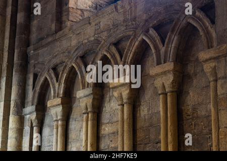 Durham, Regno Unito - 28th agosto 2019: Interni Durham Cathedral, Inghilterra. Chiesa di Cristo, Beata Maria la Vergine e San Cuthbert di Durham. Gothi Foto Stock