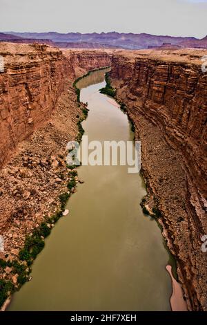 Mable Canyon, Colorado, visto dal vecchio ponte Navajo Foto Stock