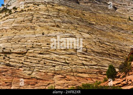 Paesaggio meraviglioso intorno al Monte Carmel, Parco Nazionale di Zion visto da - Mt. Carmel Highway, Utah Foto Stock