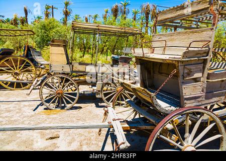 vecchi carri di scena storici al ranch Foto Stock