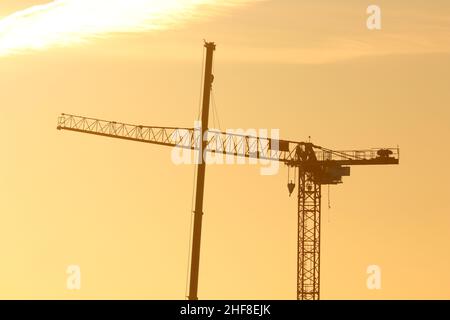 Installazione di una gru a torre del nuovo progetto Springwell Gardens nel centro di Leeds Foto Stock