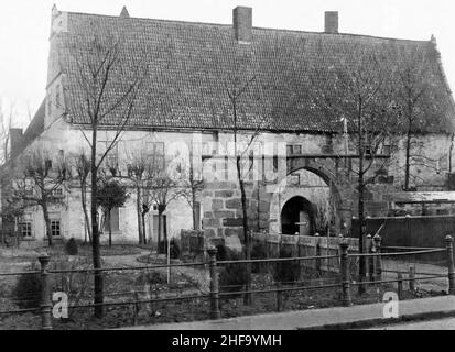 Schuettorf Burg Altena vor 1903-Brightened. Foto Stock