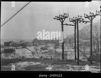 Scott's Run, Virginia Occidentale. Troop Hill - un campo di carbone abbandonato su Scott's Run, West Virginia, 22 dicembre 1936.... Foto Stock