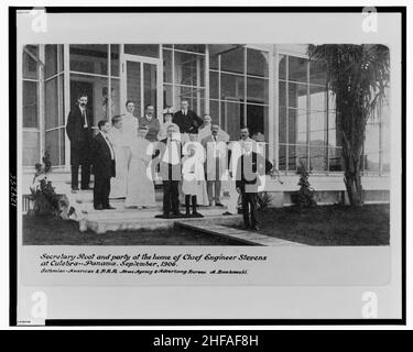 Segretario Root e party presso la casa del capo ingegnere Stevens in Culebra, Panama, Settembre 1906 Foto Stock