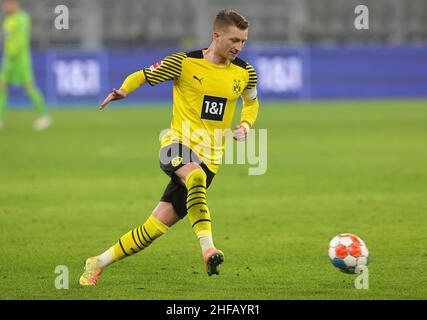 Dortmund, Germania. 14th Jan, 2022. Primo : 14th gennaio 2022, Fuvuball, 1st Bundesliga, stagione 2021/2022, BVB, Borussia Dortmund - SC Friburgo 5: 1 Marco REUS, BVB, single action Credit: dpa/Alamy Live News Foto Stock