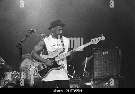 Marcus Miller in concerto al Vauvert Jazz Festival. Gard, Occitanie, Francia Foto Stock