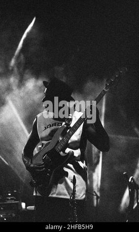 Marcus Miller in concerto al Vauvert Jazz Festival. Gard, Occitanie, Francia Foto Stock