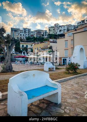 Centro storico di Sperlonga, Lazio, Italia Foto Stock