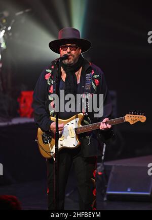 Fort Lauderdale, Florida, Stati Uniti. 13th Jan 2022. I Mavericks suonano al Parker il 13 gennaio 2022 a Fort Lauderdale, Florida. Credit: Mpi04/Media Punch/Alamy Live News Foto Stock