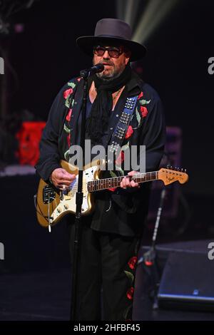 Fort Lauderdale, Florida, Stati Uniti. 13th Jan 2022. I Mavericks suonano al Parker il 13 gennaio 2022 a Fort Lauderdale, Florida. Credit: Mpi04/Media Punch/Alamy Live News Foto Stock