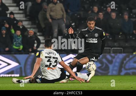 Rhian Brewster n. 7 di Sheffield si è Unito in azione durante il gioco Foto Stock