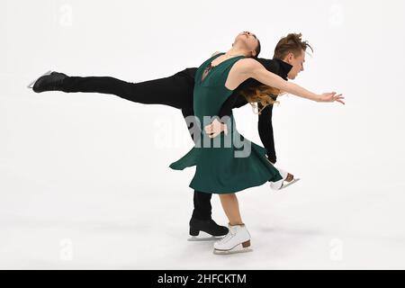 Allison REED & Saulius AMBRULEVICIUS (LTU), durante la Danza libera di ghiaccio, al campionato europeo di pattinaggio a figure ISU 2022, presso la sala di pattinaggio Tondiraba, il 15 gennaio 2022 a Tallinn, Estonia. (Foto di Raniero Corbelletti/AFLO) Foto Stock