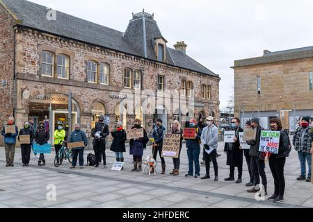 INVERNESS, HIGHLAND, REGNO UNITO. 15th Jan 2022. Questo è il Kill The Bill protesta - polizia, crimine, condanna e tribunali (PCSC) Bill a Inverness, Highland, Scozia il 15 gennaio 2022. Credit: JASPERIMAGE/Alamy Live News Foto Stock